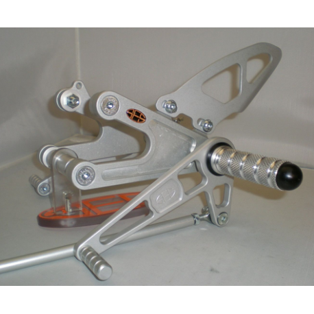 Commandes arrières reculées Honda CBR 900 RR Fireblade 2000-2003 - SES RACE PRODUCTS SES_RSH011 SES PRODUCTS