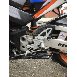 Commandes arrières reculées Honda CBR 900 RR Fireblade 2000-2003 - SES RACE PRODUCTS SES_RSH011 SES PRODUCTS